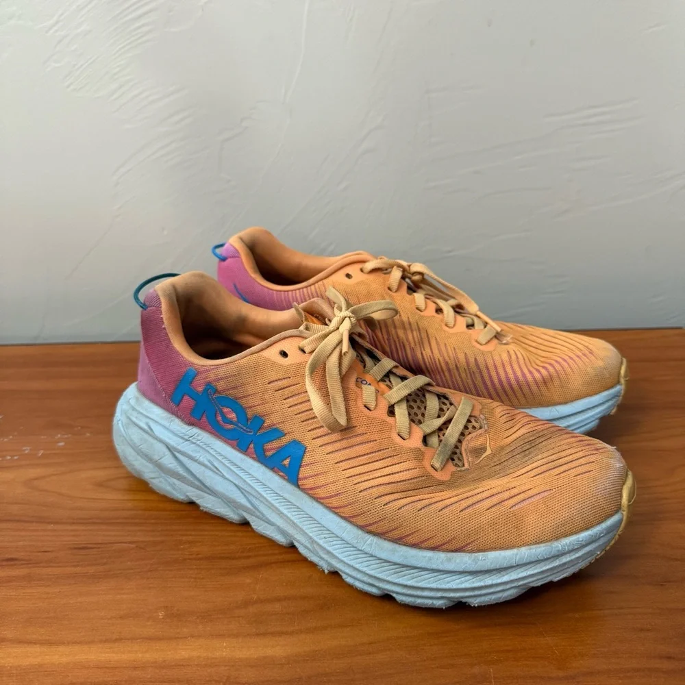Hoka Women’s Rincon 3 Running Workout Athletic Shoes 7.5B Orange Pink‎ Blue